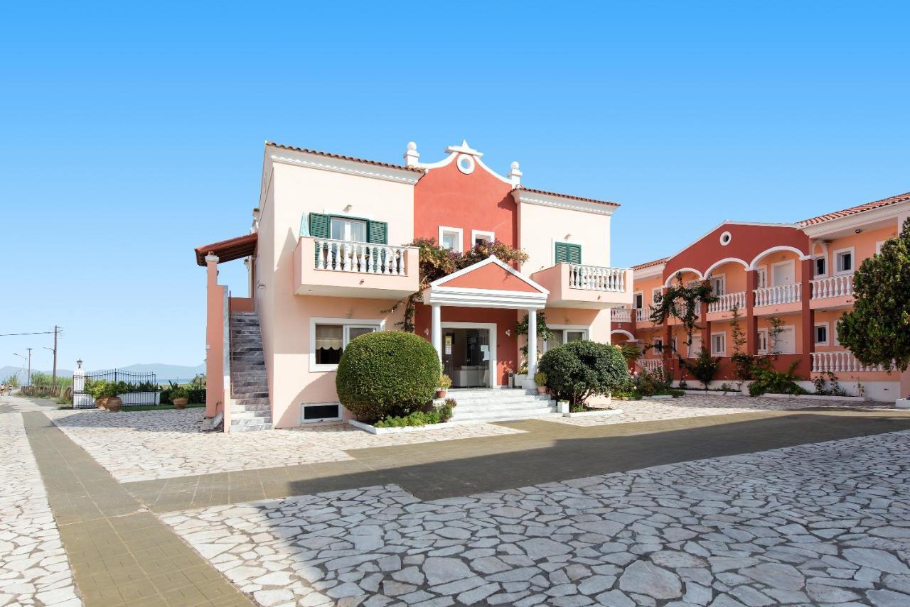 Eriva Hotel Ахарави Экстерьер фото